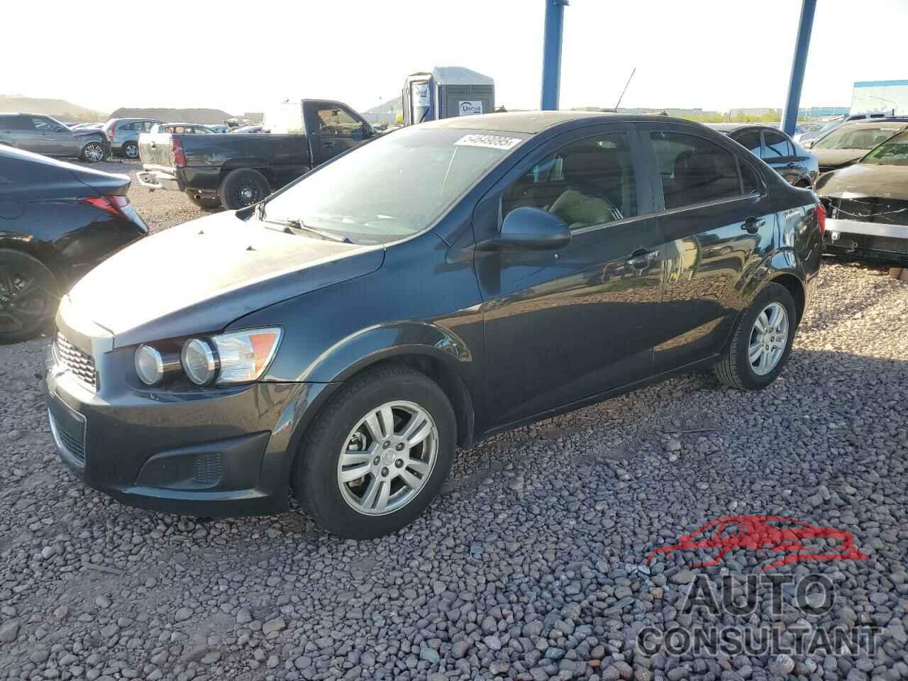 CHEVROLET SONIC 2015 - 1G1JC5SH9F4185669