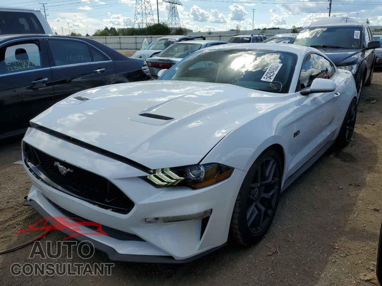 FORD MUSTANG 2018 - 1FA6P8CF9J5145892