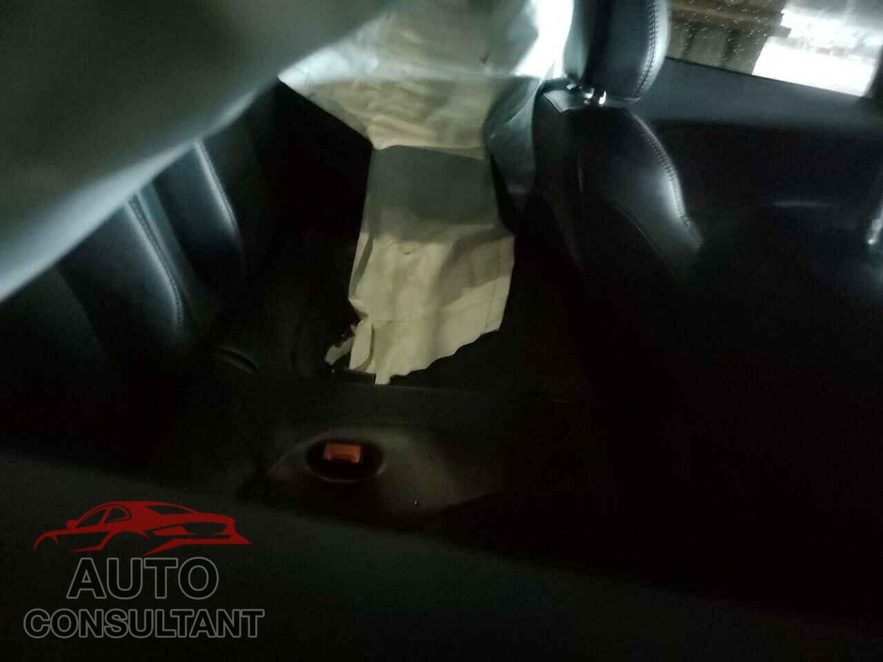 FORD MUSTANG 2020 - 1FA6P8CF5L5126582