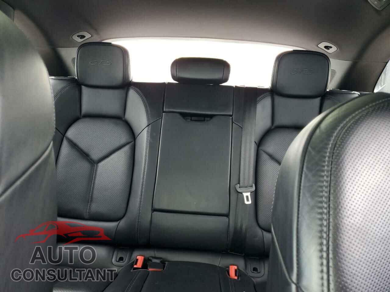 PORSCHE MACAN 2018 - WP1AG2A51JLB61574