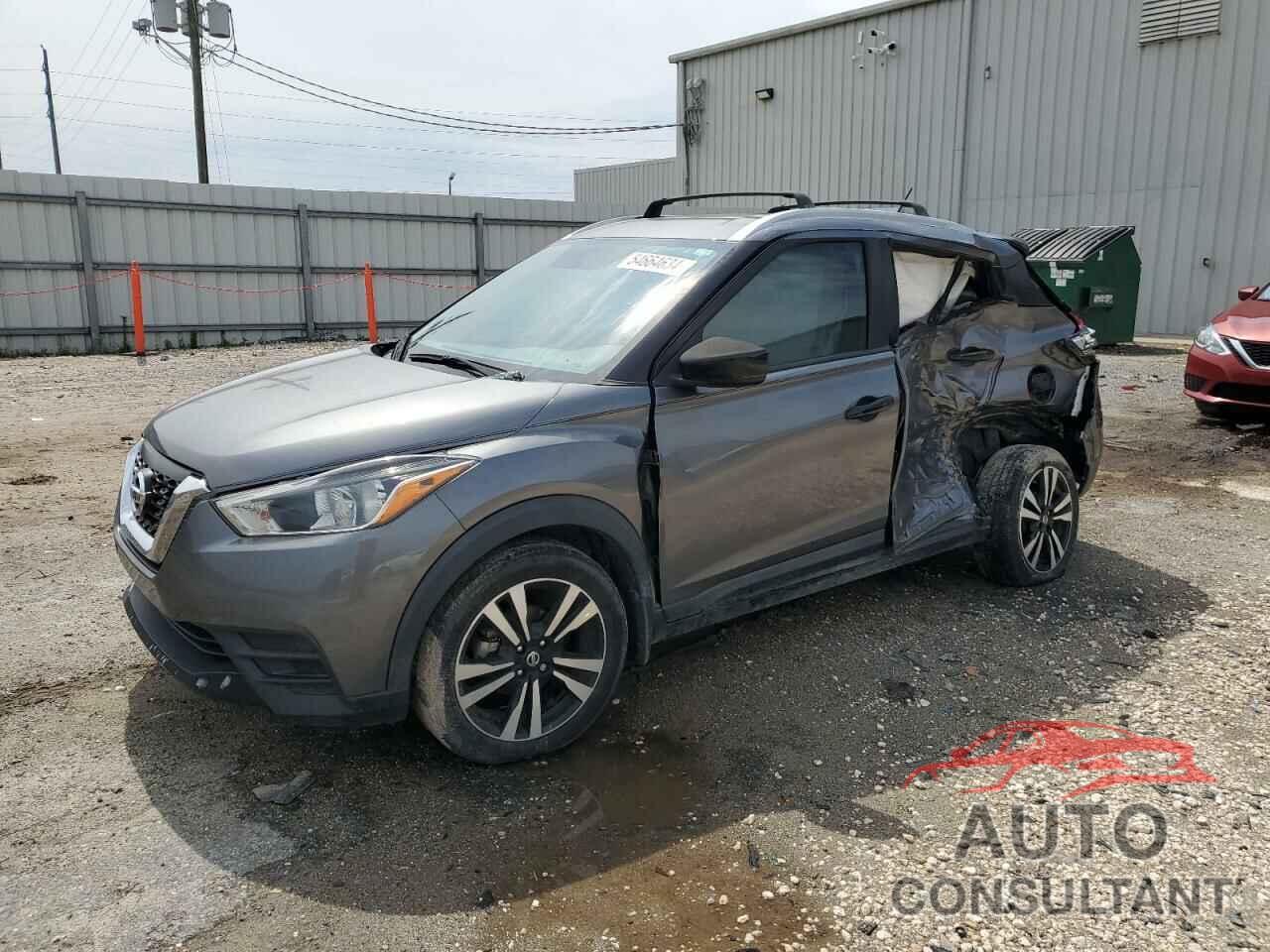 NISSAN KICKS 2018 - 3N1CP5CU0JL513647