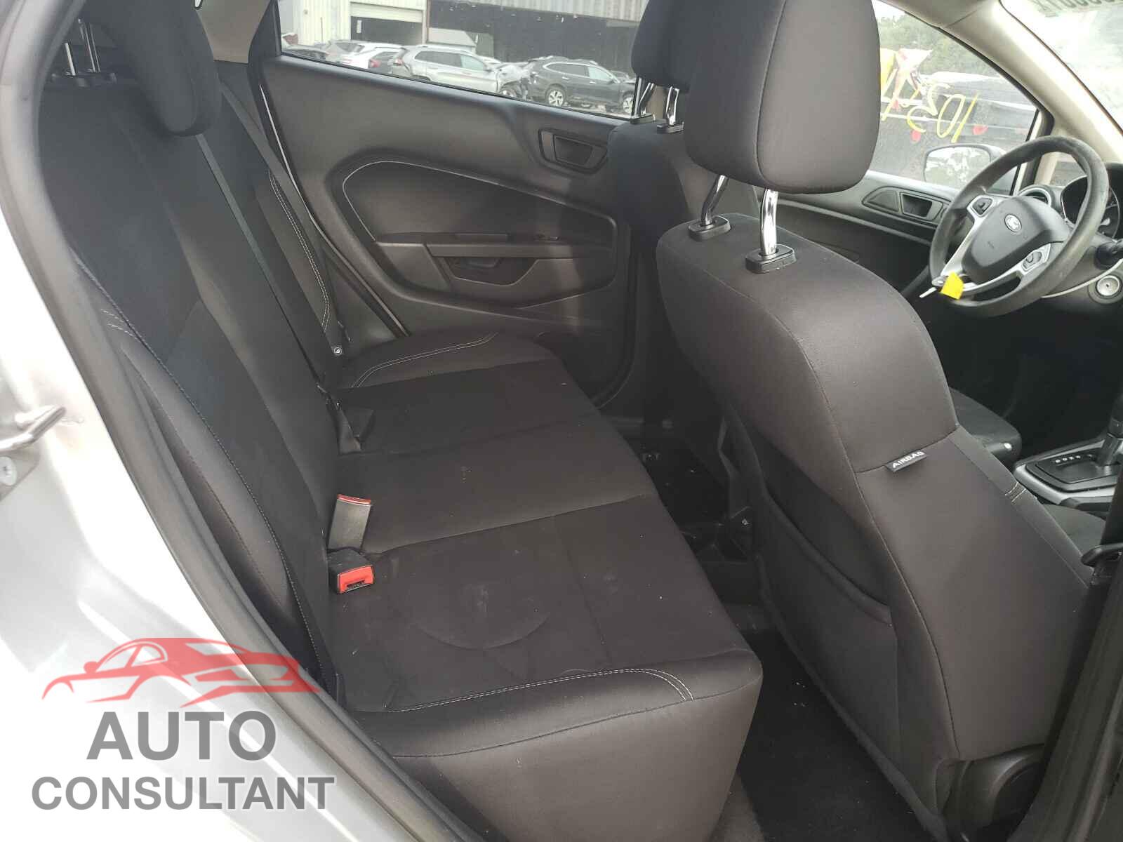 FORD FIESTA 2017 - 3FADP4EJ3HM110285