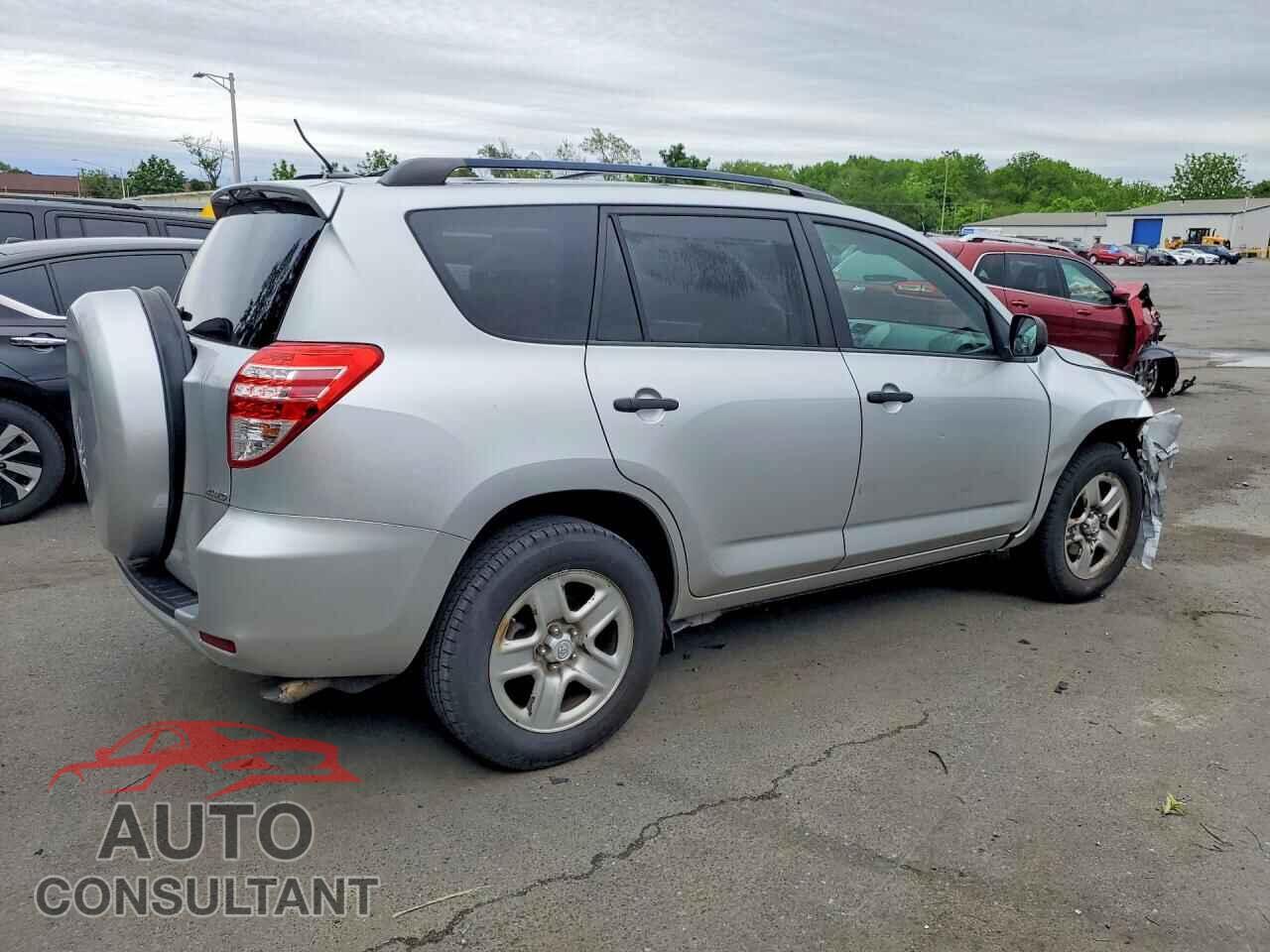 TOYOTA RAV4 2011 - 2T3BK4DV5BW044705