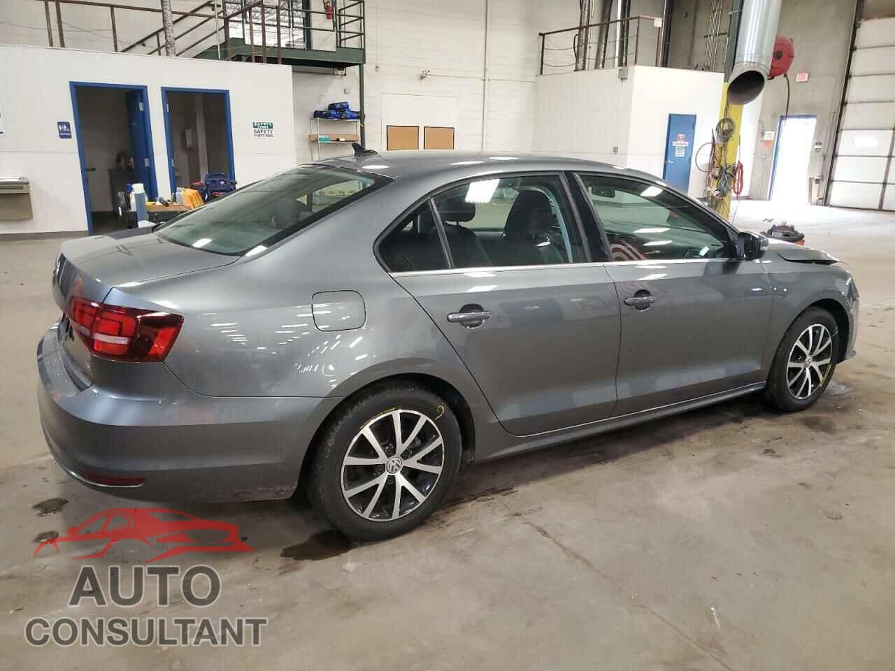 VOLKSWAGEN JETTA 2017 - 3VWDB7AJ8HM404973
