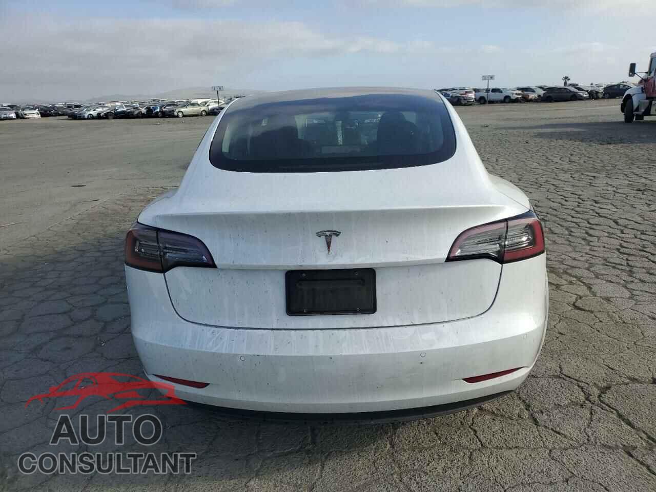 TESLA MODEL 3 2022 - 5YJ3E1EA2NF290515