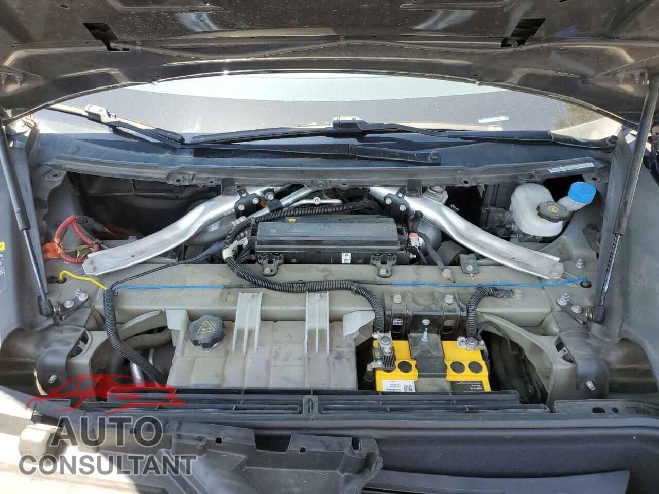 TESLA MODEL S 2017 - 5YJSA1E28HF227830