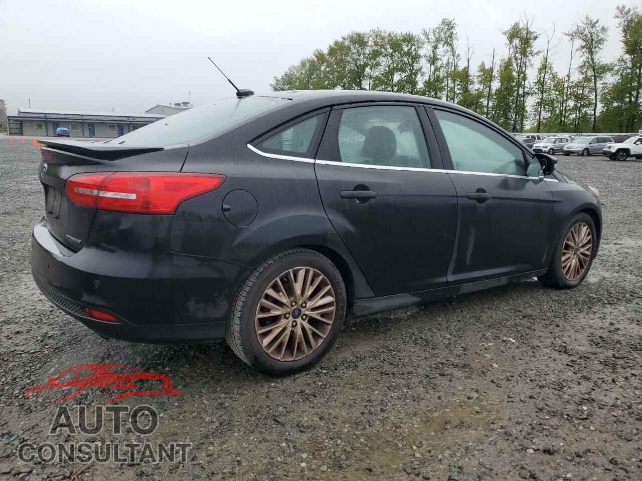 FORD FOCUS 2015 - 1FADP3J23FL269878