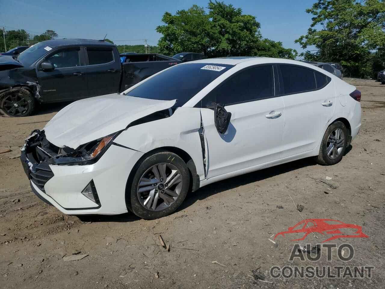 HYUNDAI ELANTRA 2020 - 5NPD84LF4LH624246