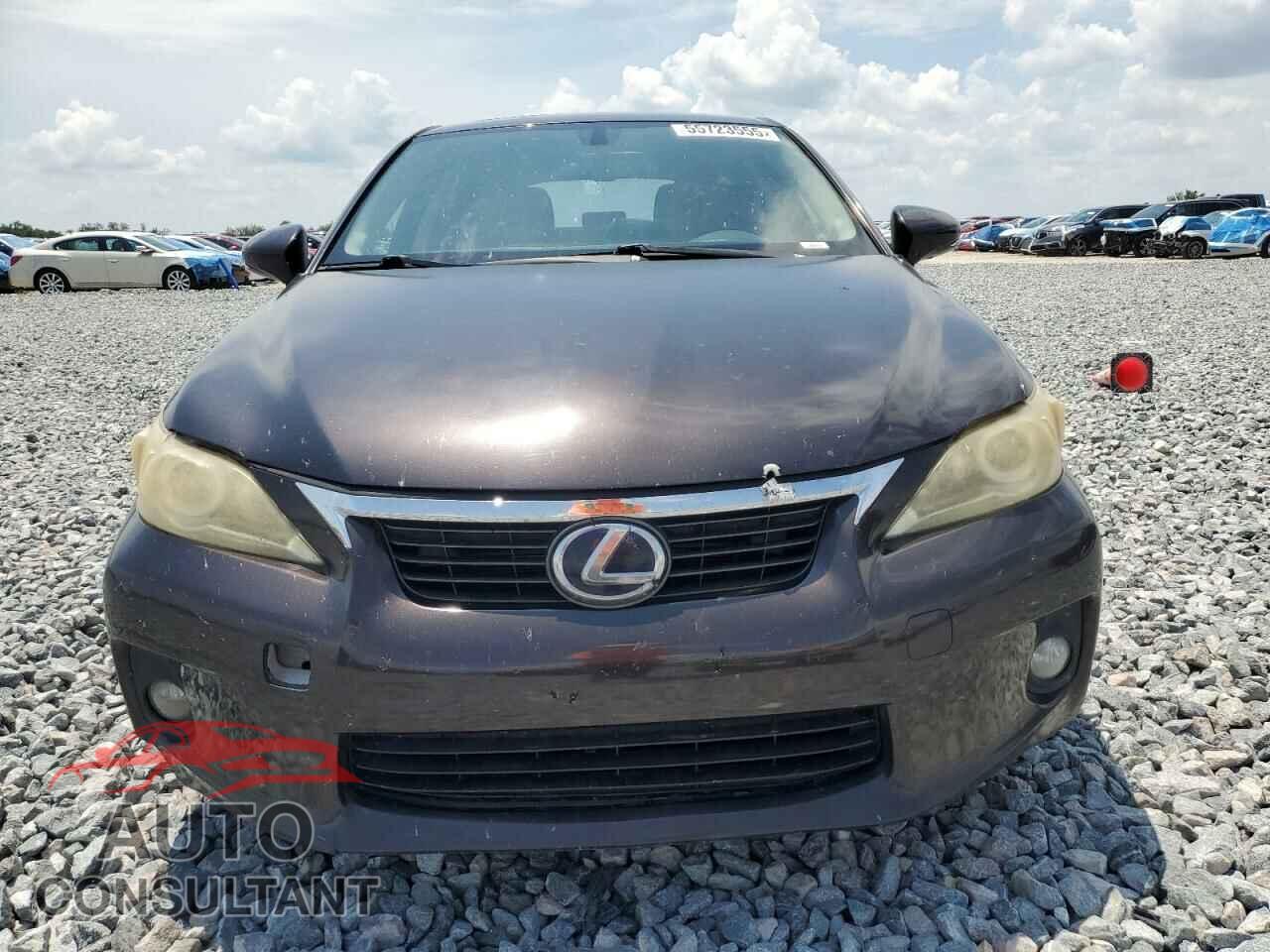 LEXUS CT 200 2011 - JTHKD5BH2B2012010