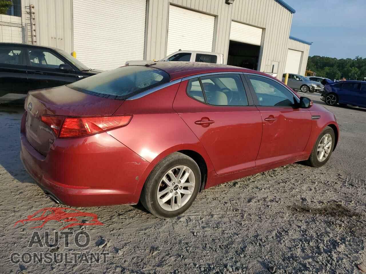 KIA OPTIMA 2011 - KNAGM4A76B5084530