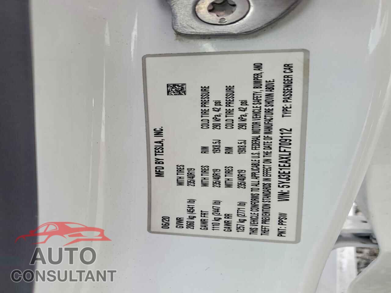TESLA MODEL 3 2020 - 5YJ3E1EAXLF709112