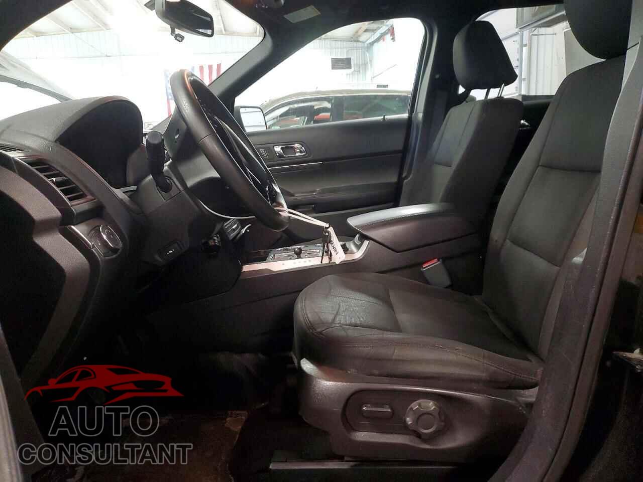 FORD EXPLORER 2018 - 1FM5K8AR7JGB58948
