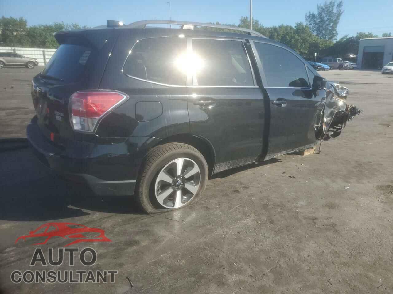 SUBARU FORESTER 2017 - JF2SJAJC8HH483224