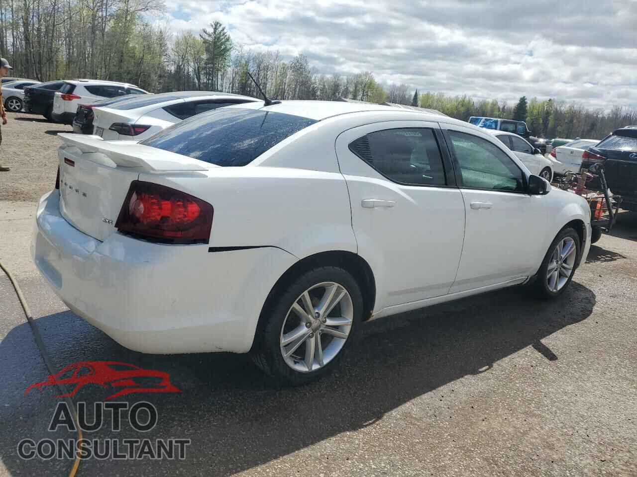 DODGE AVENGER 2011 - 1B3BD1FB3BN559500