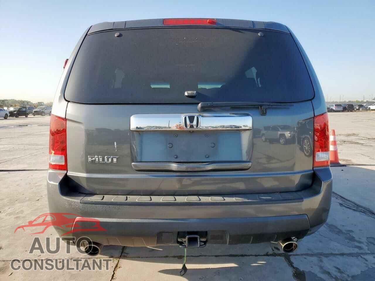 HONDA PILOT 2011 - 5FNYF3H53BB008133