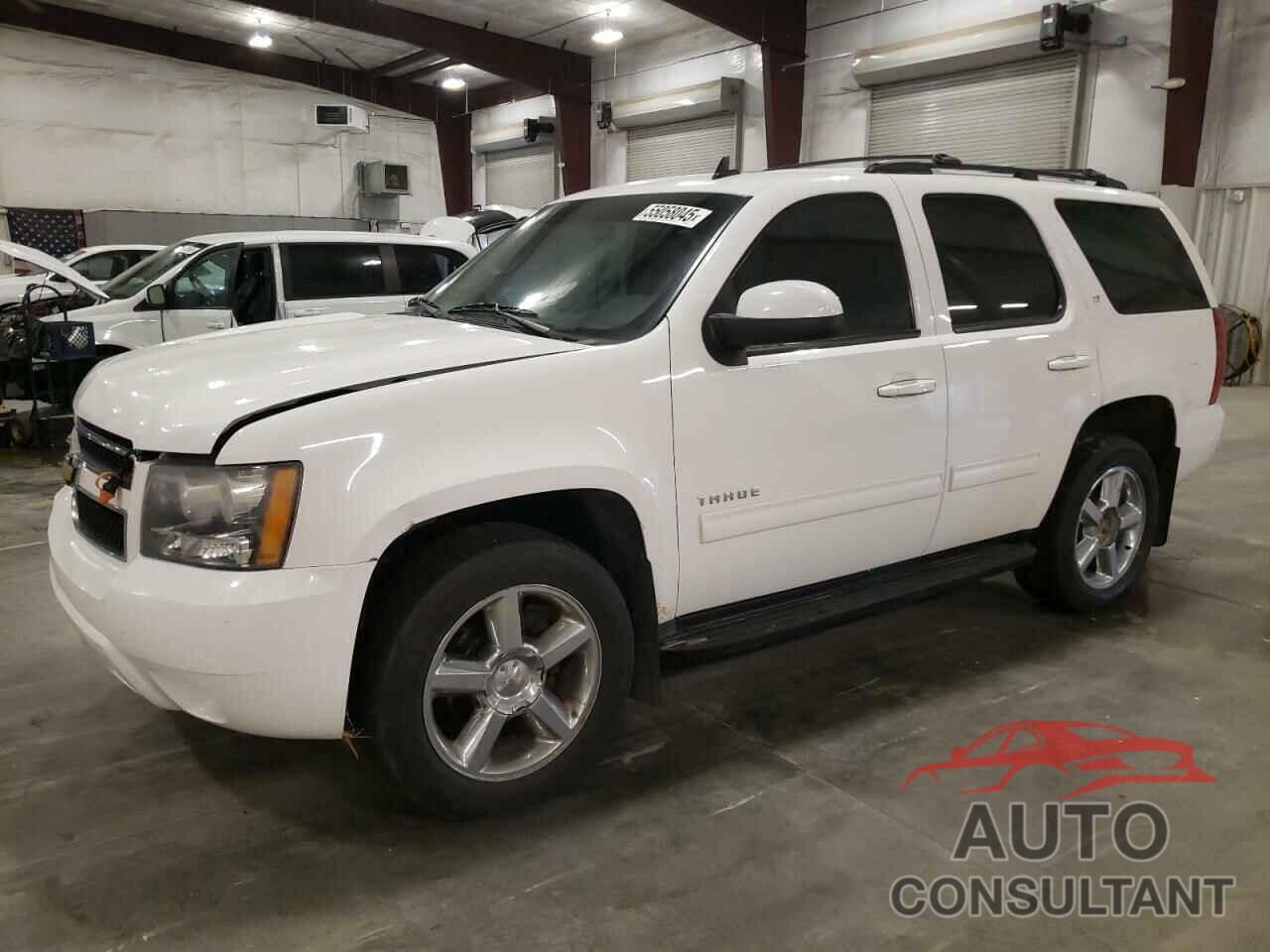 CHEVROLET TAHOE 2011 - 1GNSKBE04BR366265
