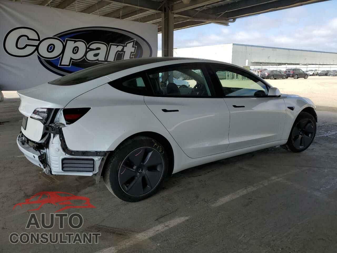 TESLA MODEL 3 2023 - 5YJ3E1EA0PF482633