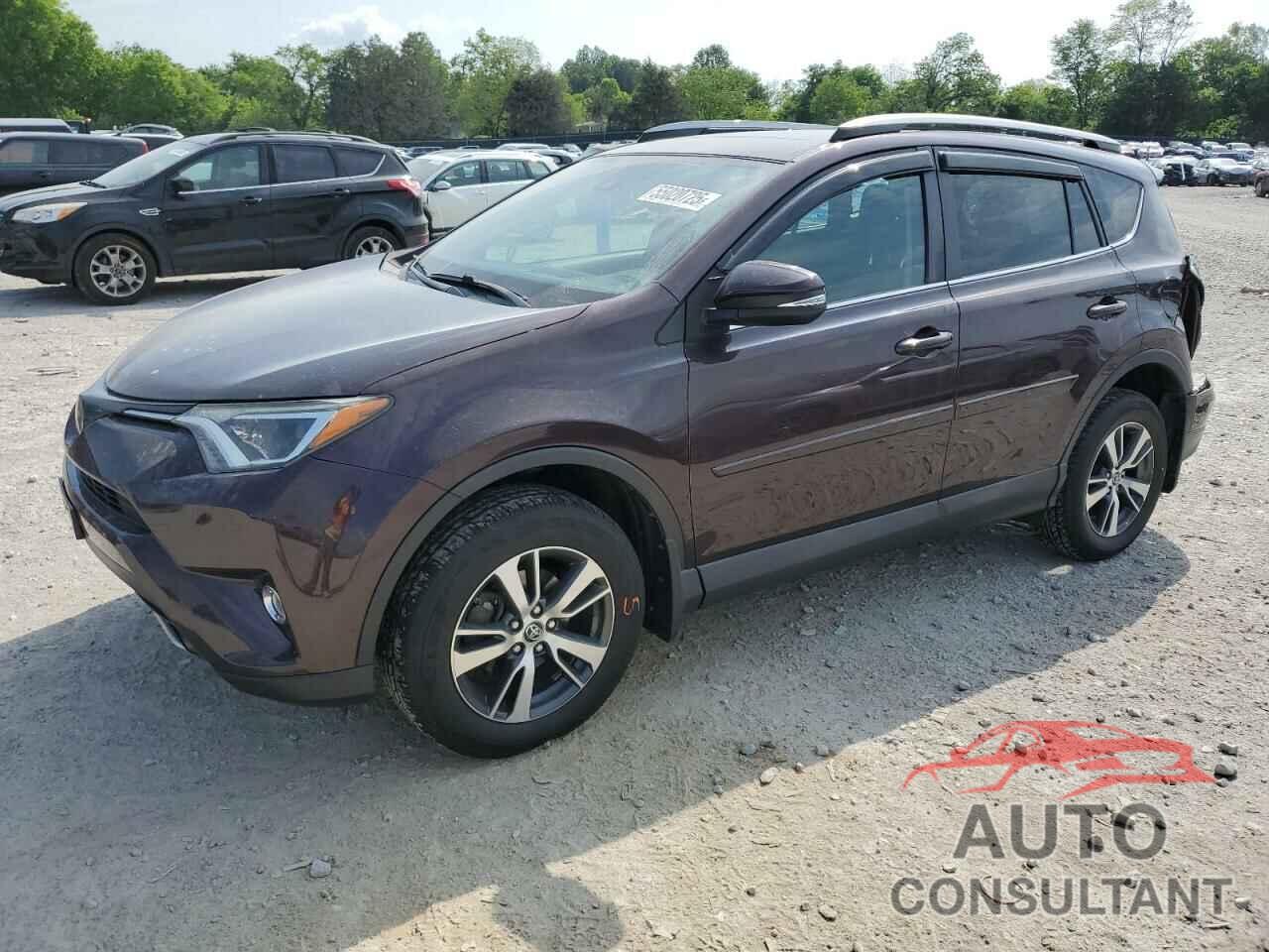 TOYOTA RAV4 2018 - 2T3RFREV1JW716563