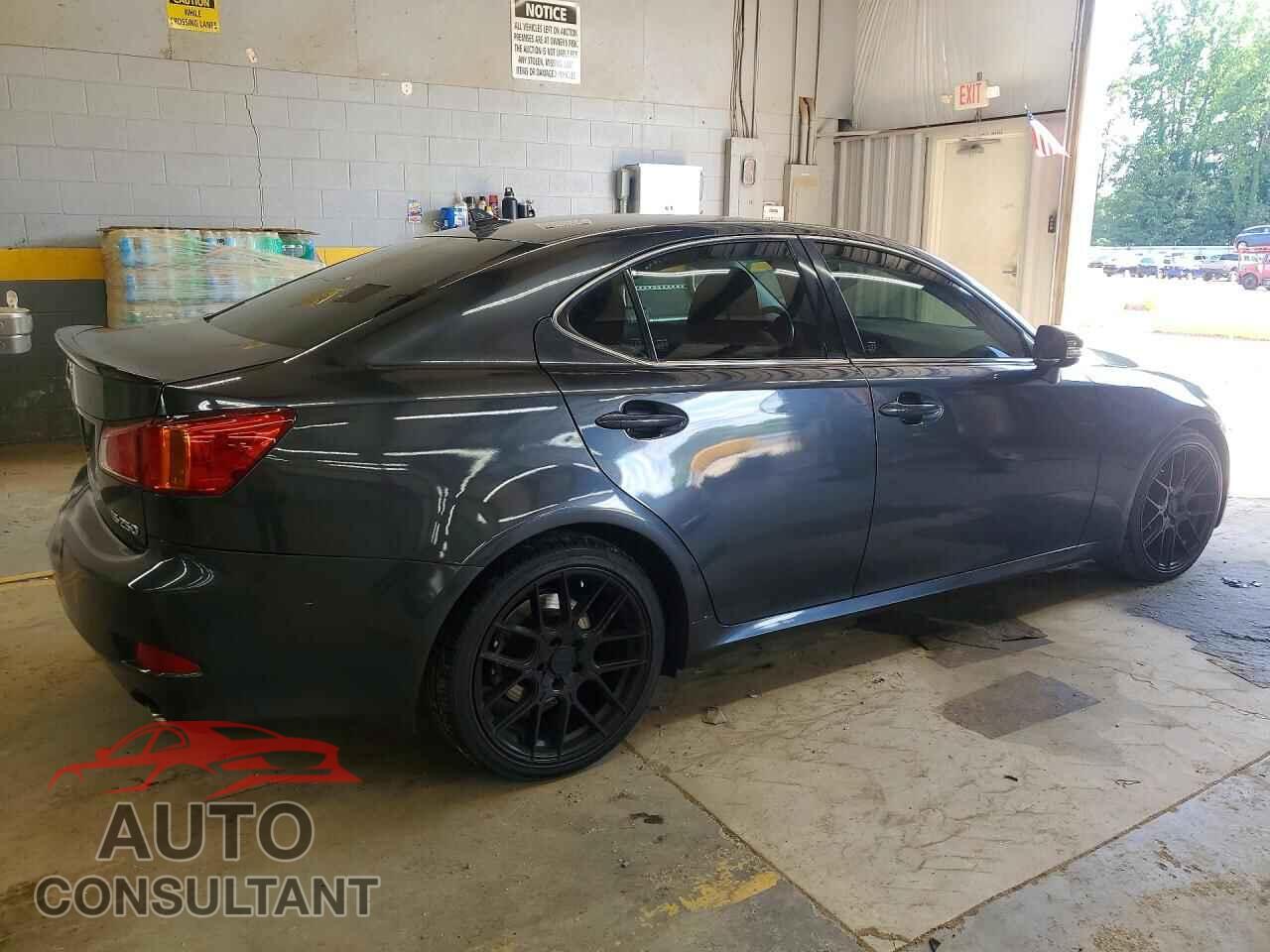 LEXUS IS 2010 - JTHBF5C24A5120971