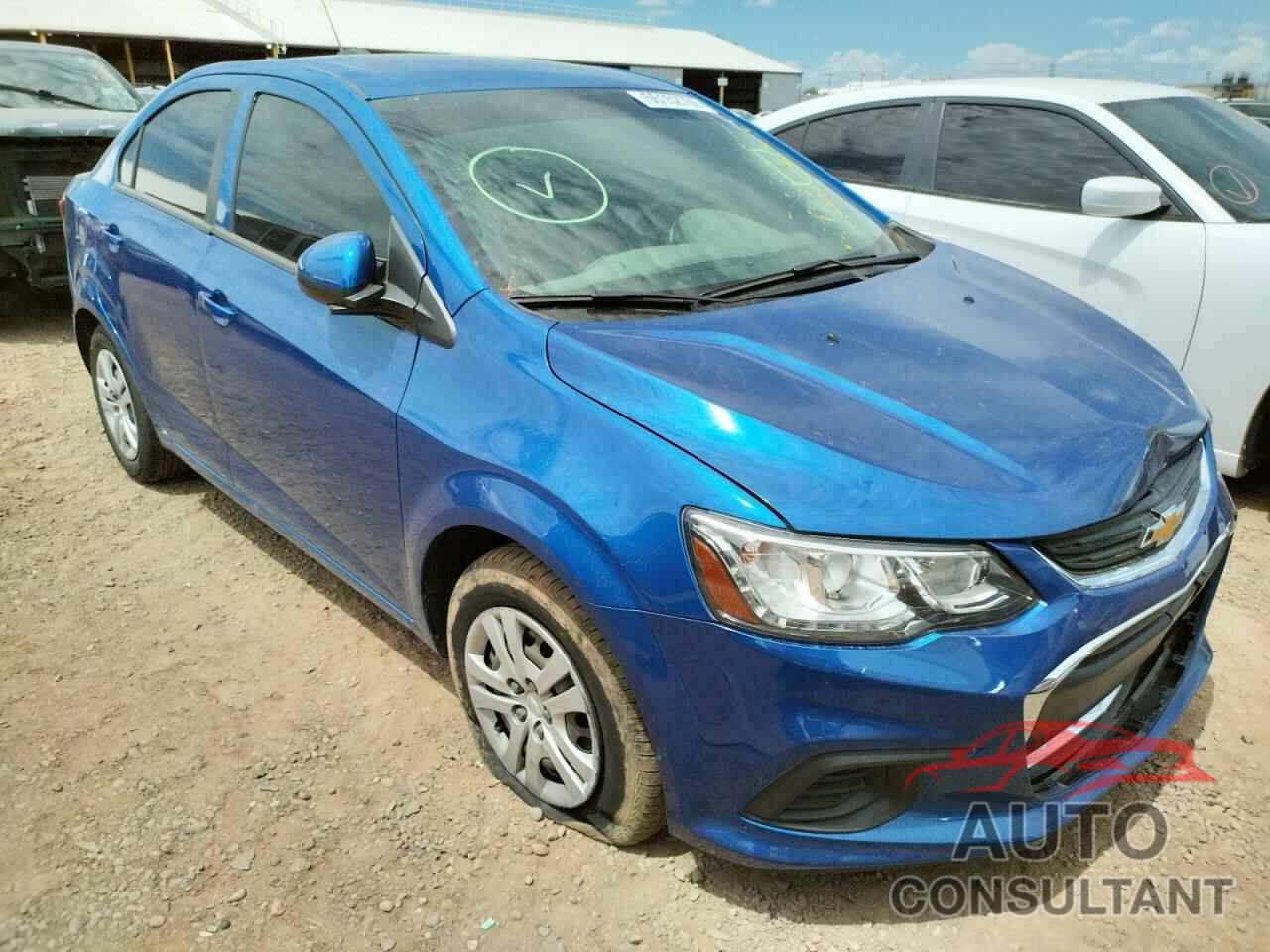 CHEVROLET SONIC 2017 - 1G1JB5SH8H4157156