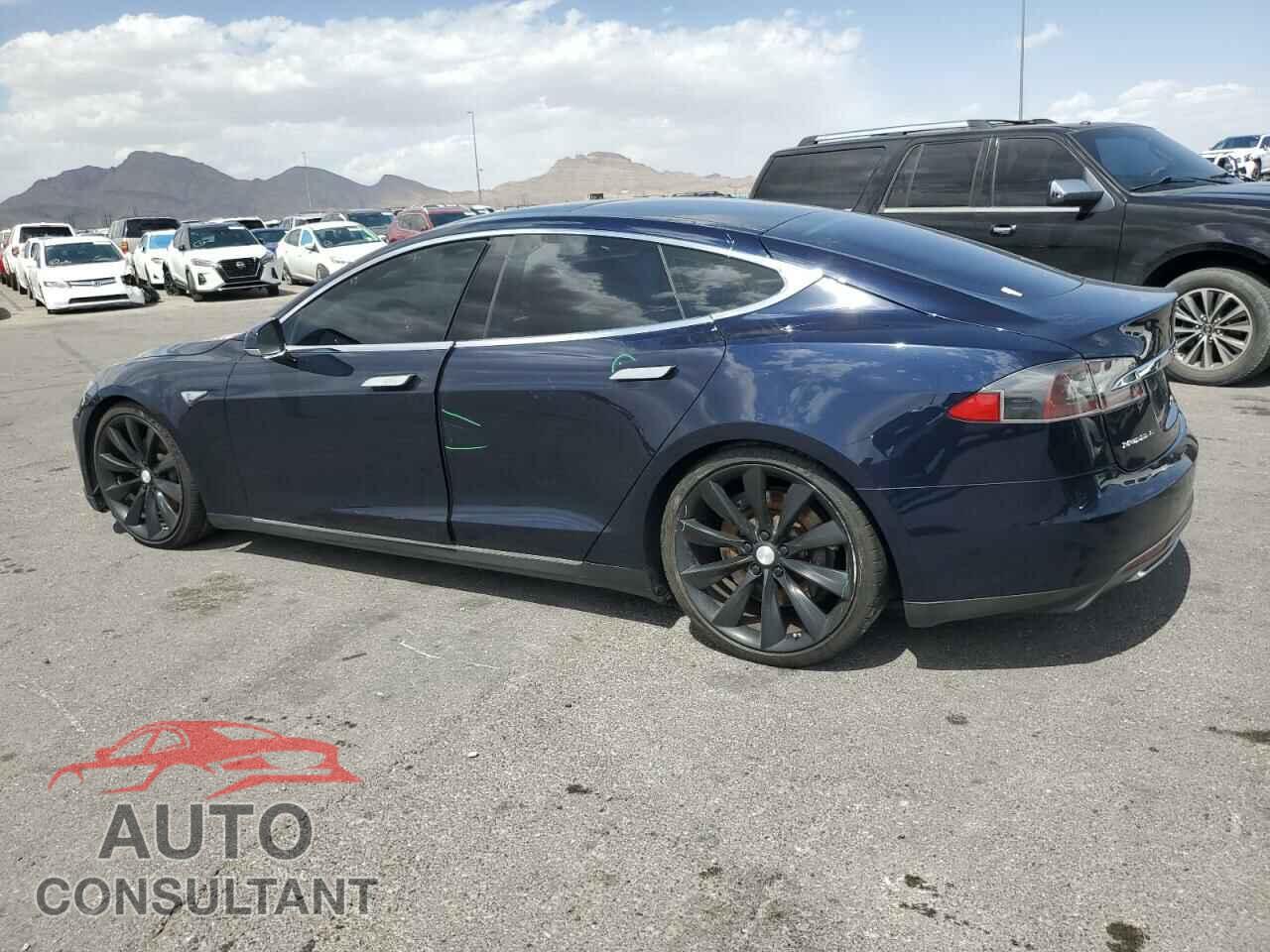 TESLA MODEL S 2013 - 5YJSA1CGXDFP08283