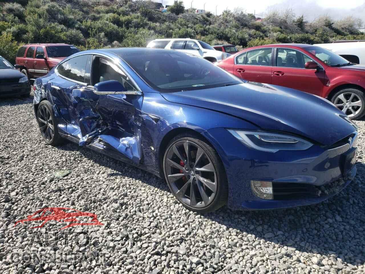 TESLA MODEL S 2021 - 5YJSA1E44MF426532