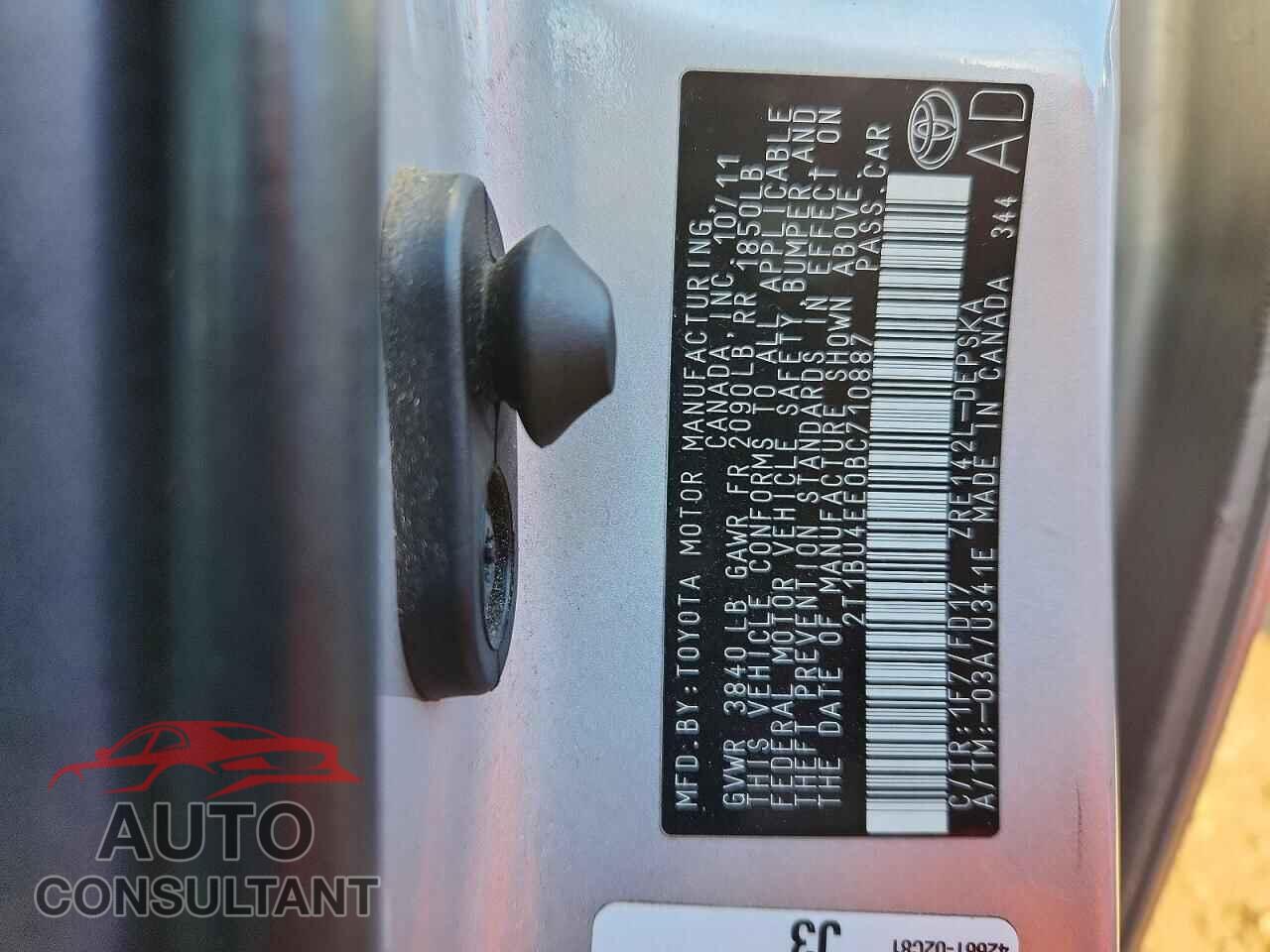 TOYOTA COROLLA 2011 - 2T1BU4EE0BC710887