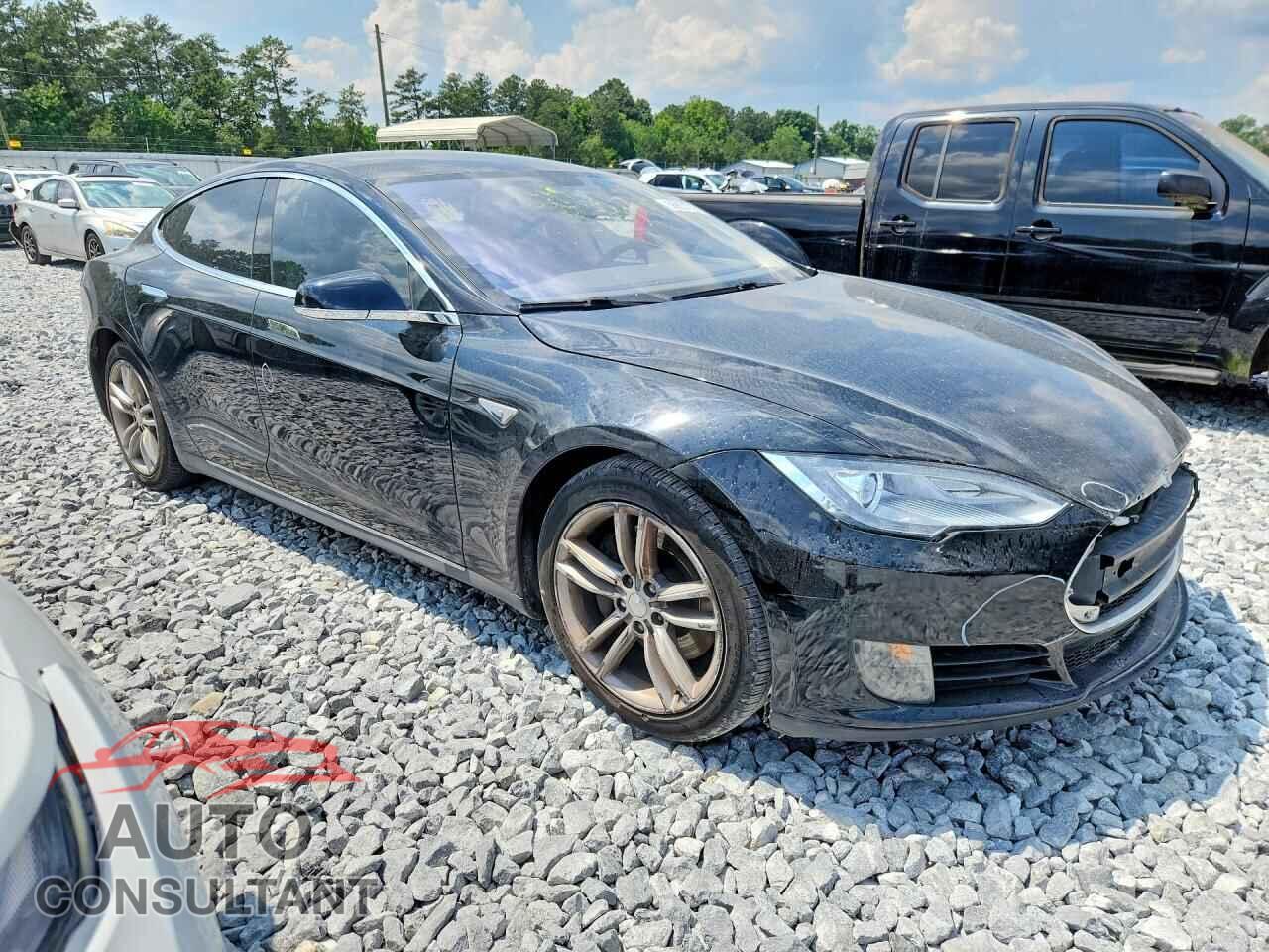 TESLA MODEL S 2013 - 5YJSA1CG9DFP07786
