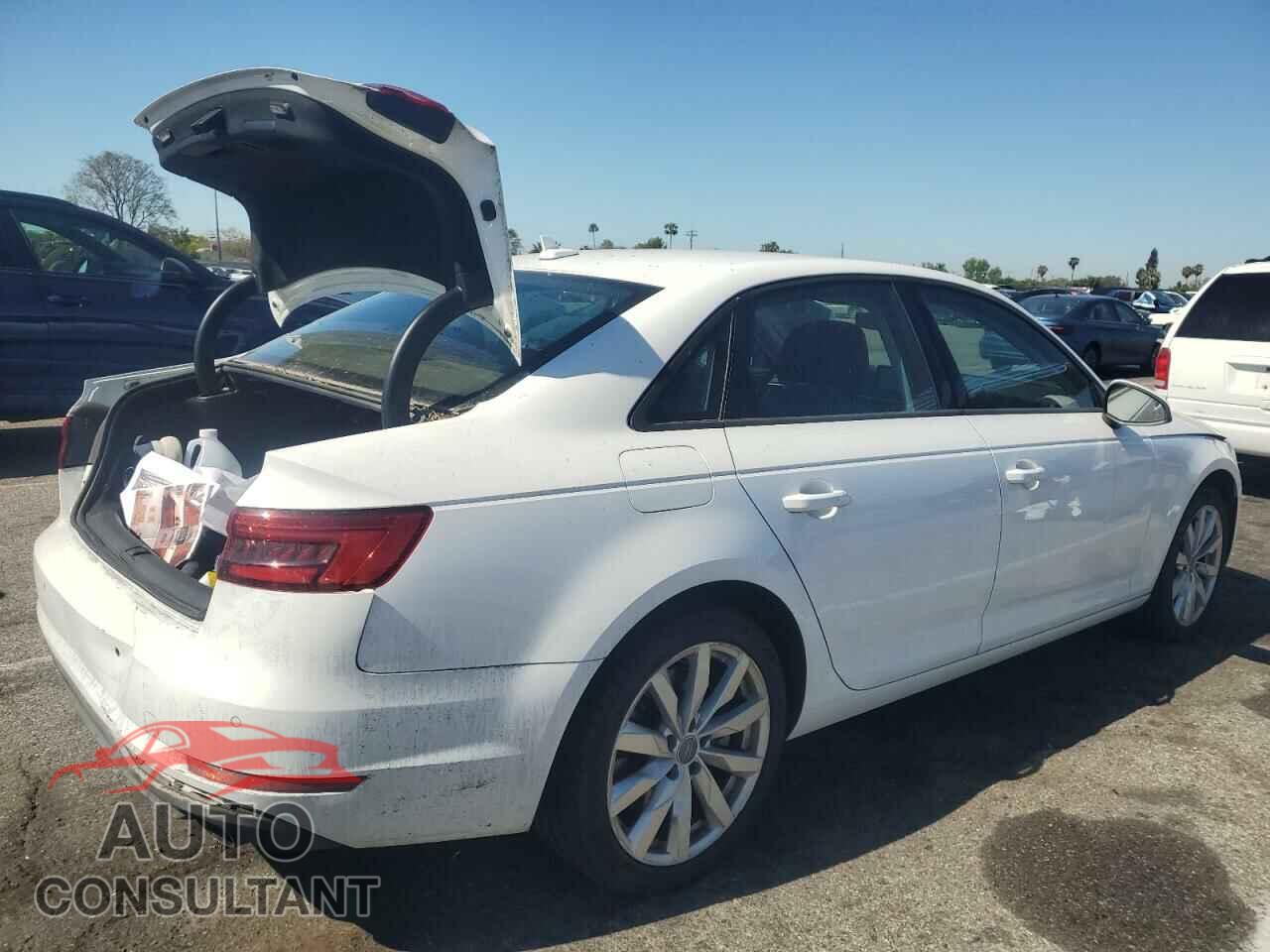 AUDI A4 2017 - WAUGNAF42HN004868