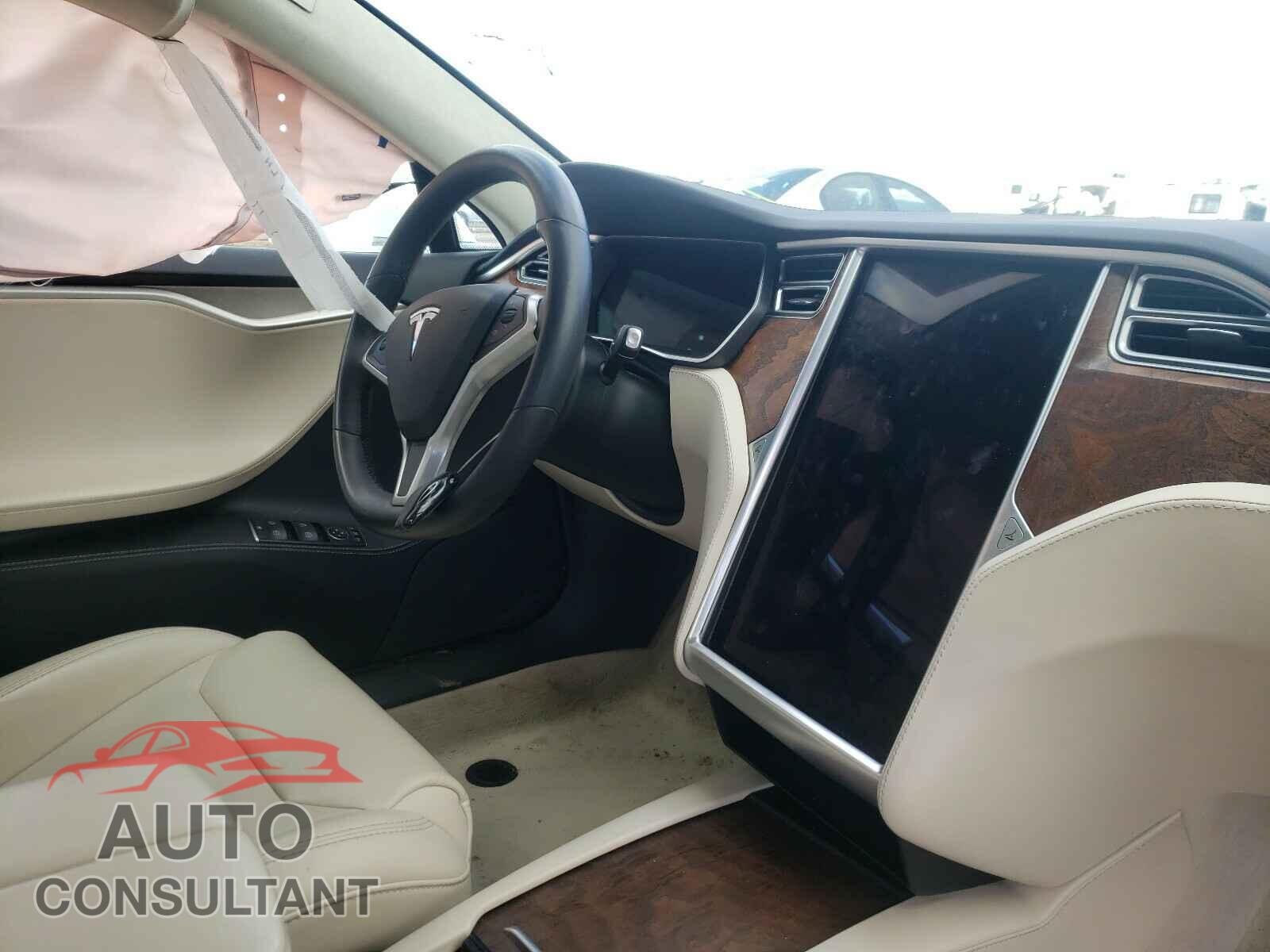 TESLA MODEL S 2017 - 5YJSA1E26HF206863