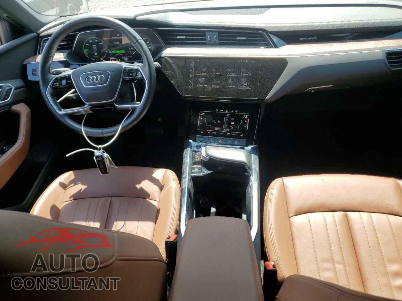 AUDI E-TRON 2021 - WA1AAAGE5MB010441