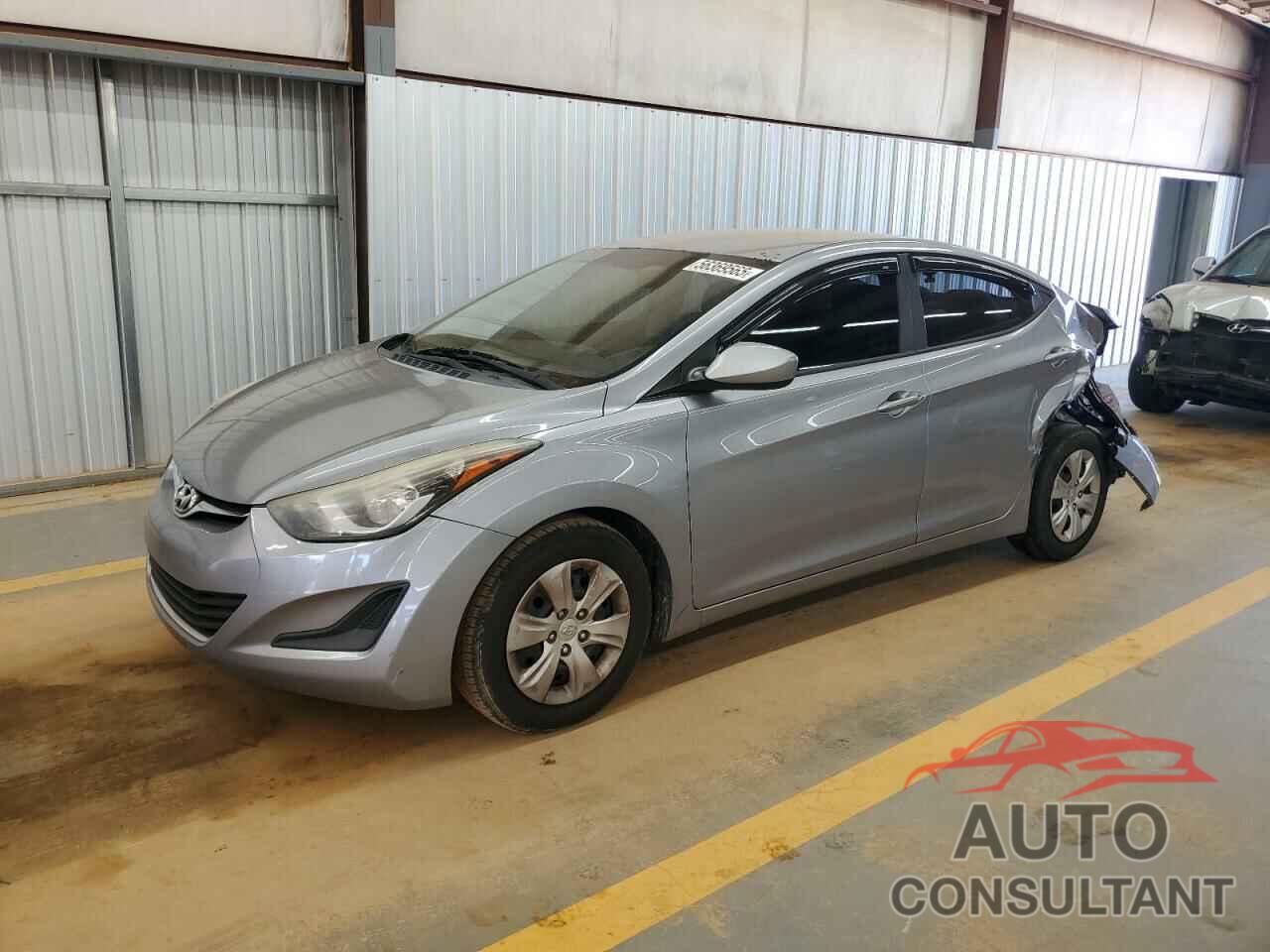 HYUNDAI ELANTRA 2016 - 5NPDH4AE3GH735399