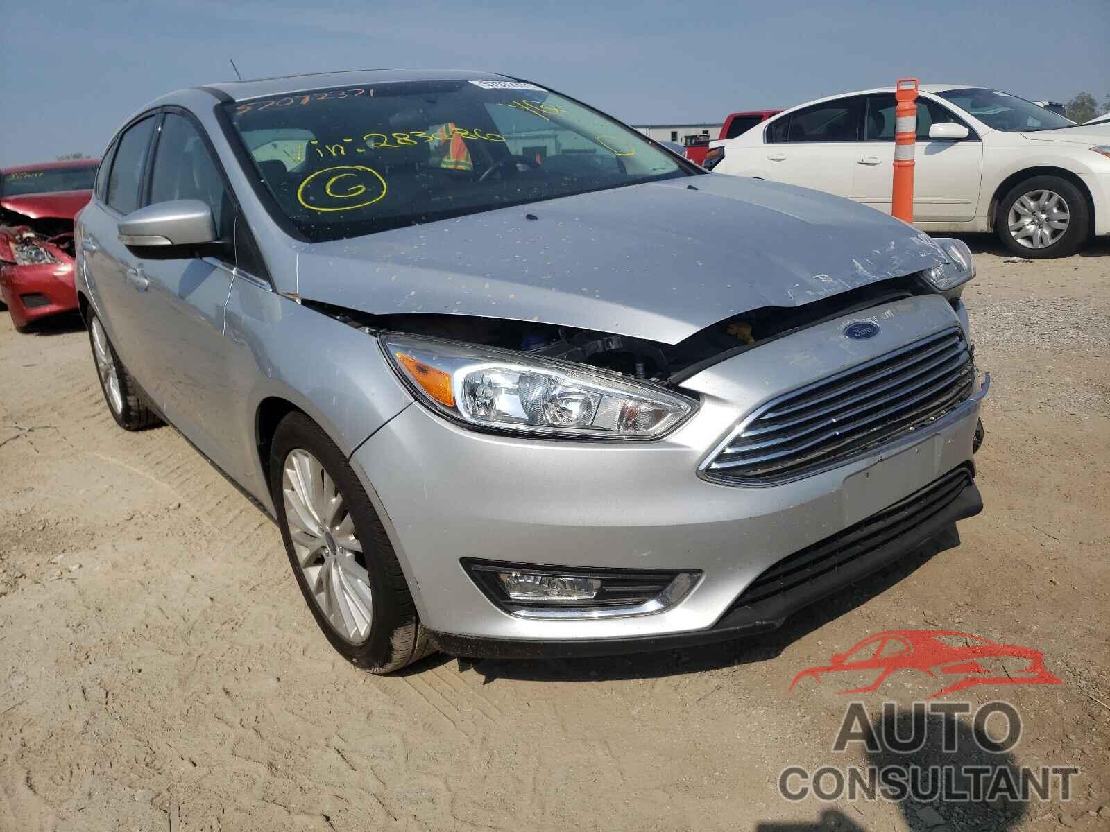 FORD FOCUS 2018 - 1FADP3N23JL283086