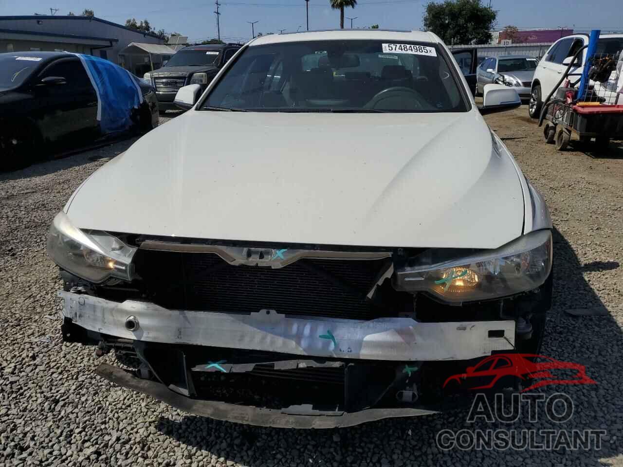 BMW 3 SERIES 2015 - WBA3C1C52FK122967