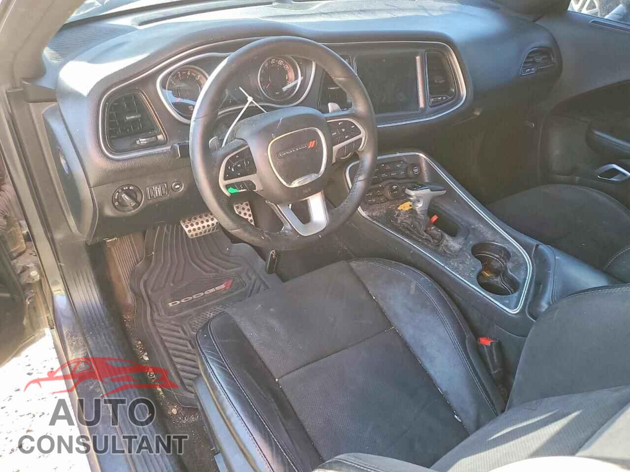 DODGE CHALLENGER 2018 - 2C3CDZGG2JH257252