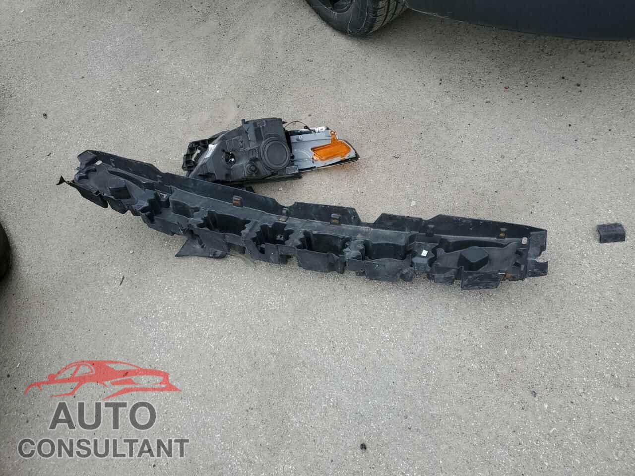FORD TAURUS 2013 - 1FAHP2E83DG207848