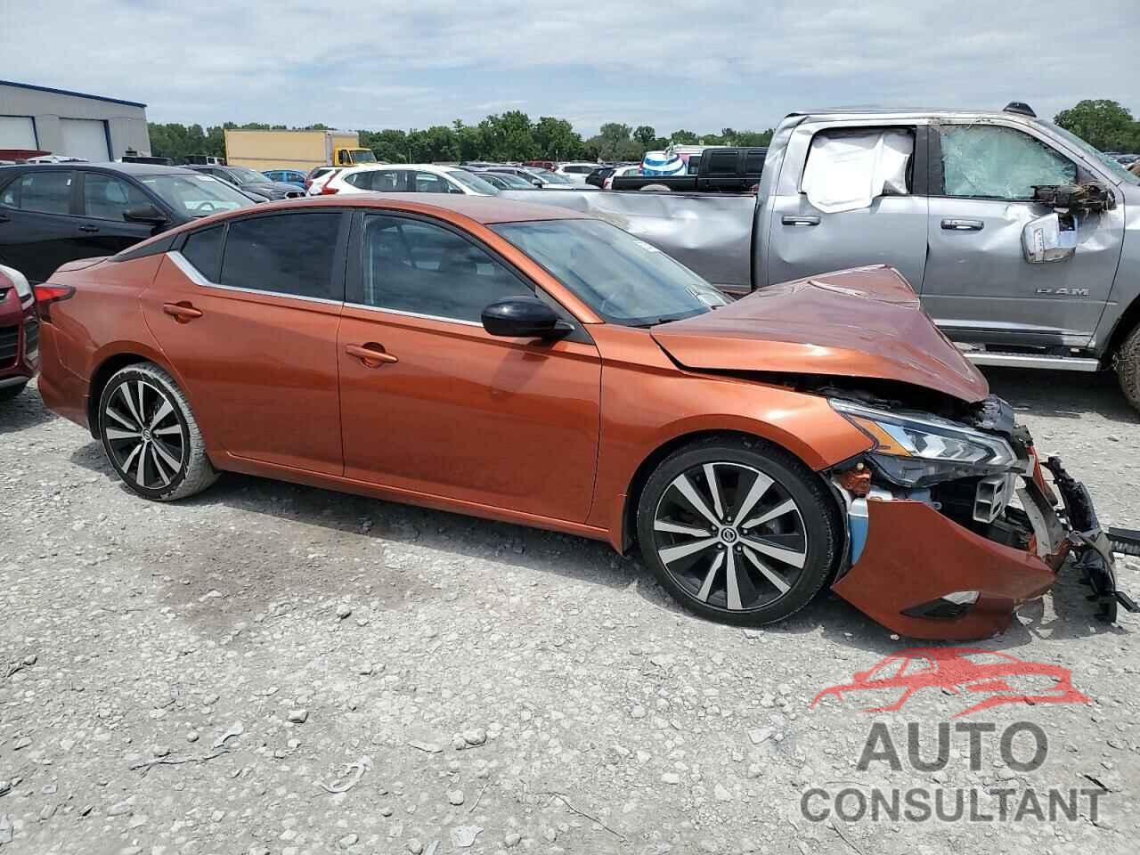 NISSAN ALTIMA 2020 - 1N4BL4CV4LN320000