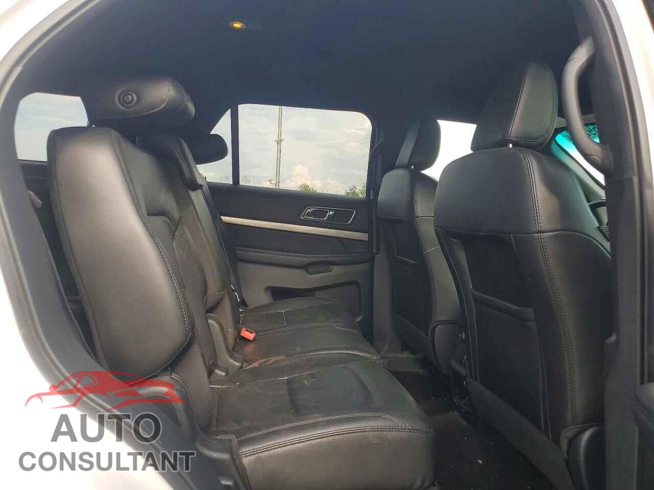 FORD EXPLORER 2018 - 1FM5K8D88JGB25010