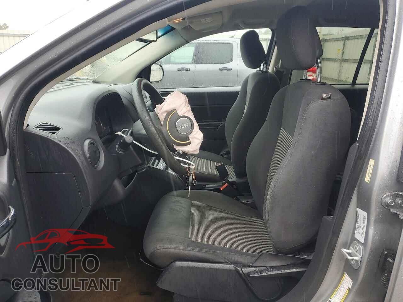 JEEP COMPASS 2016 - 1C4NJCBA3GD628454