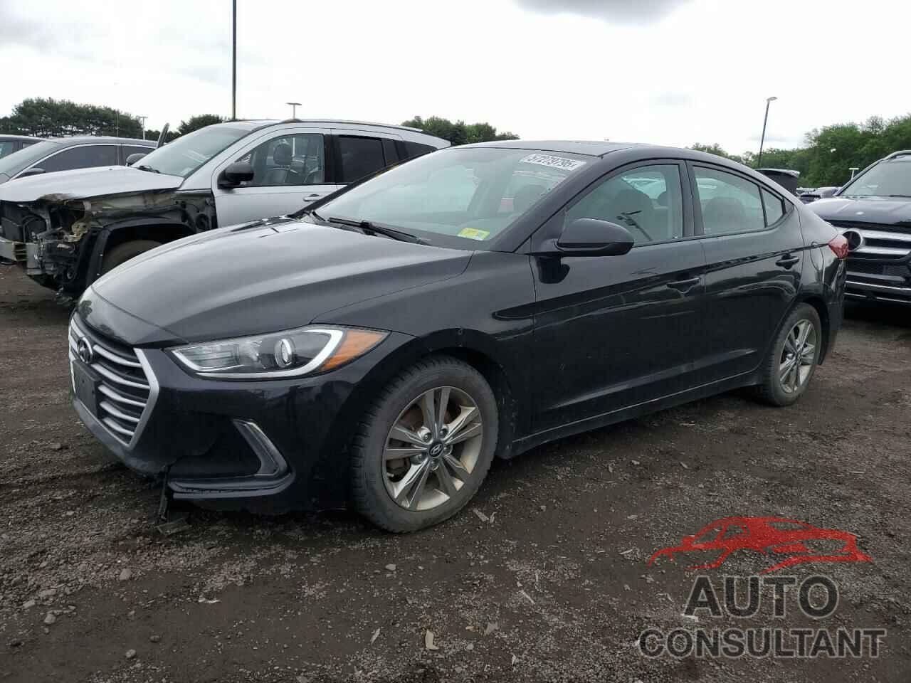 HYUNDAI ELANTRA 2018 - KMHD84LFXJU574256