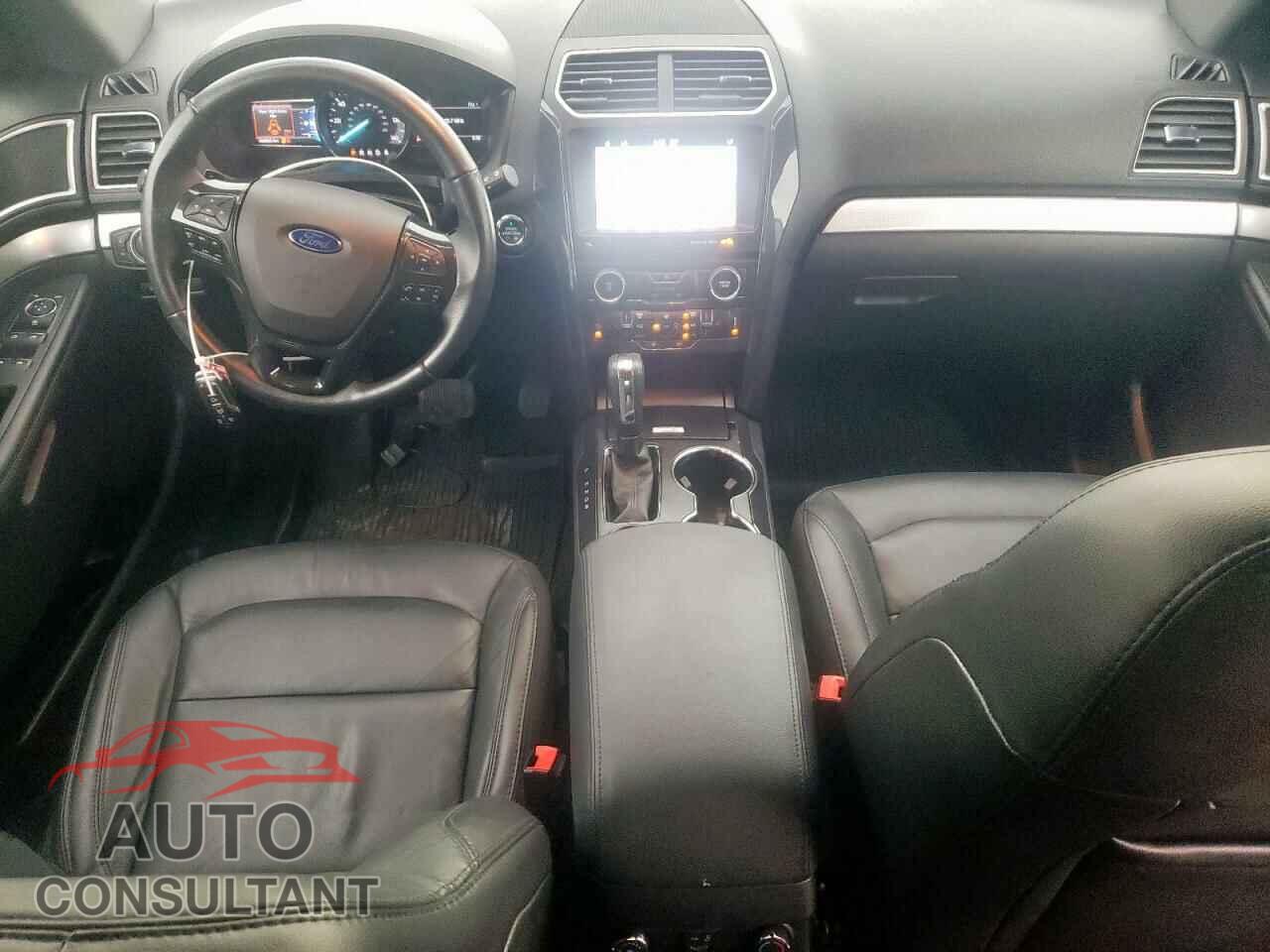 FORD EXPLORER 2017 - 1FM5K7D87HGD40026