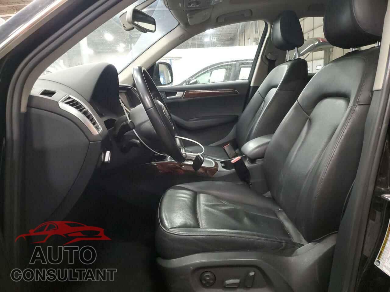 AUDI Q5 2012 - WA1LFAFP1CA118329