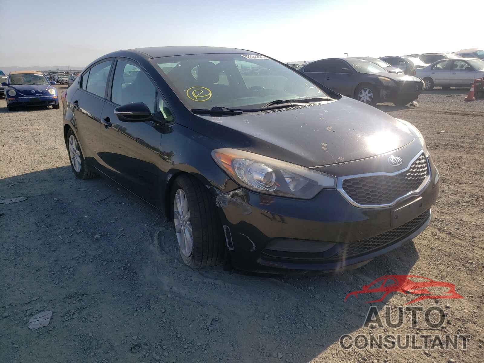 KIA FORTE 2016 - KNAFX4A65G5560042