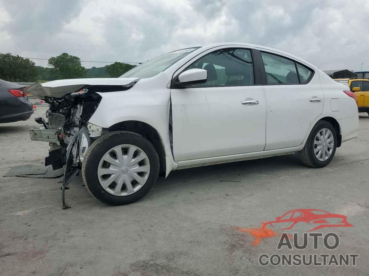 NISSAN VERSA 2019 - 3N1CN7APXKL880765