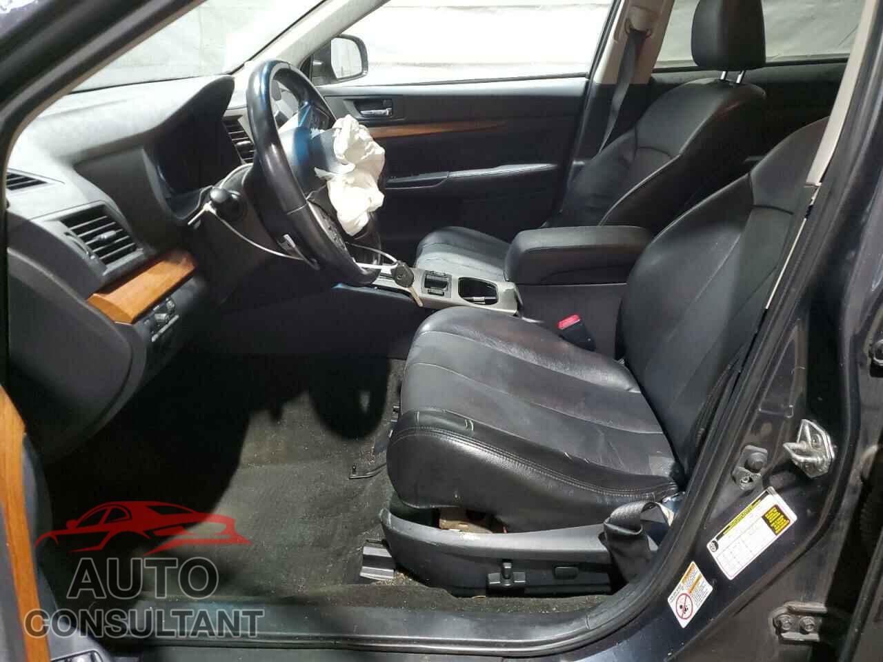 SUBARU OUTBACK 2013 - 4S4BRBJC8D3206637