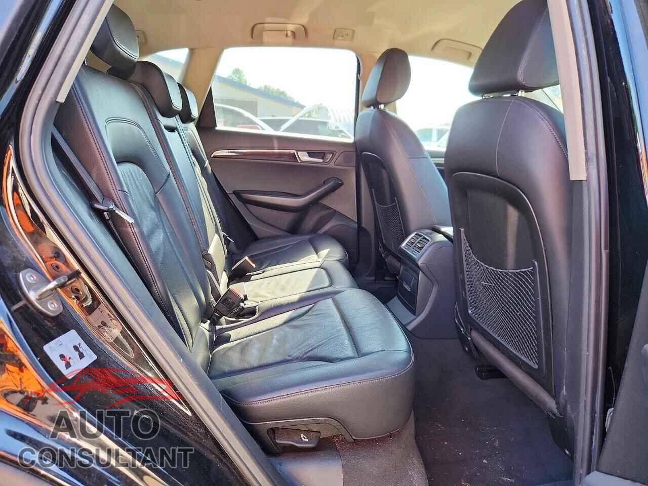 AUDI Q5 2010 - WA1CKAFP3AA077792