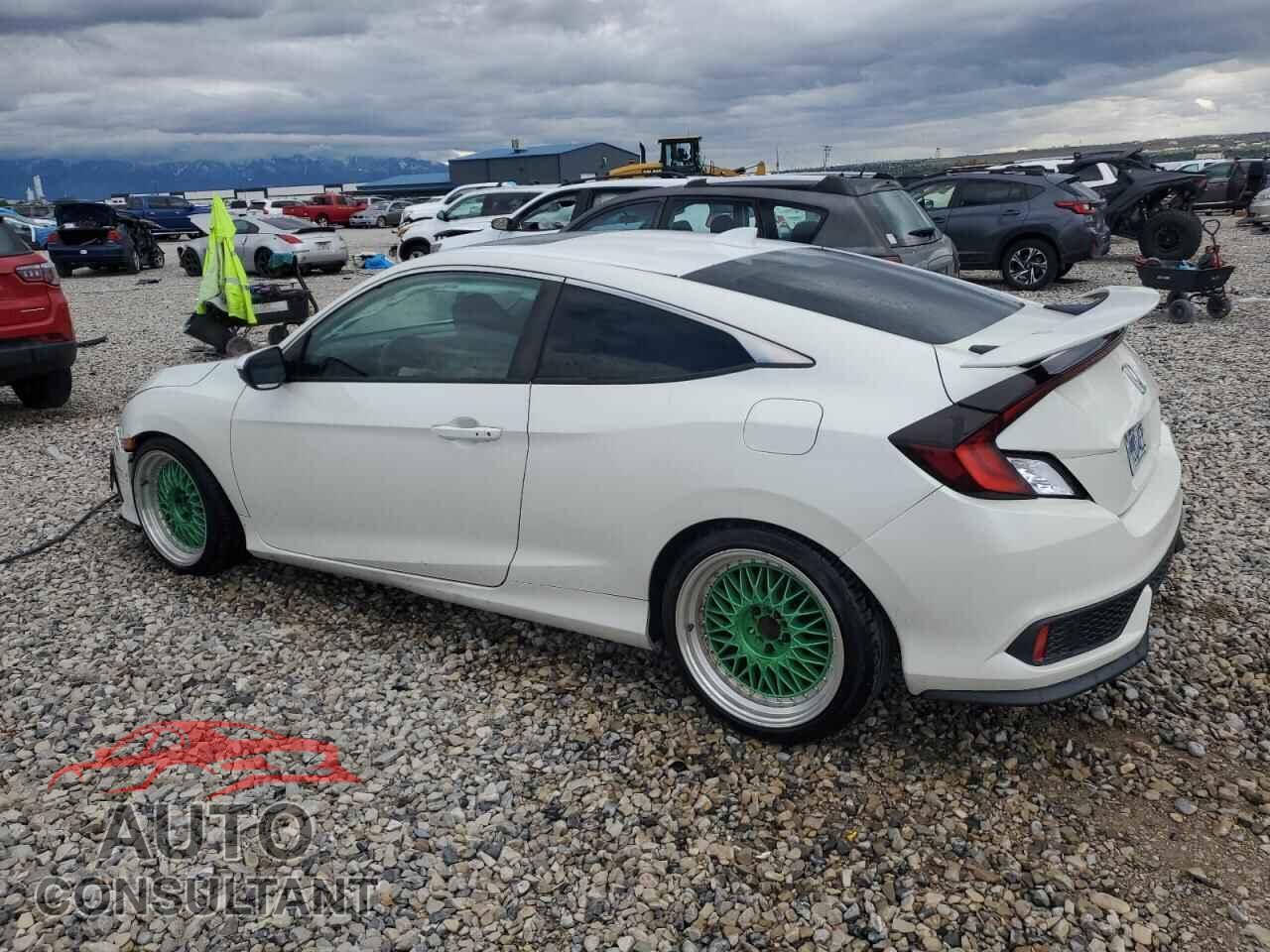 HONDA CIVIC 2017 - 2HGFC3A55HH755229