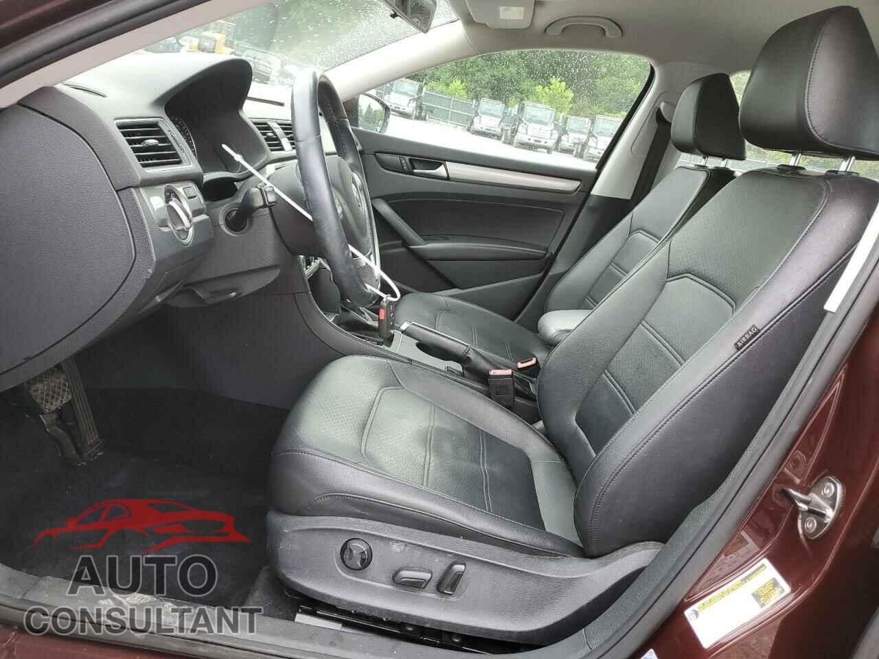 VOLKSWAGEN PASSAT 2014 - 1VWAS7A30EC028920