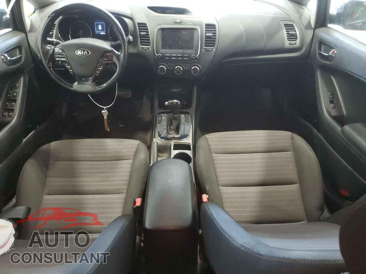 KIA FORTE 2017 - 3KPFL4A7XHE123747