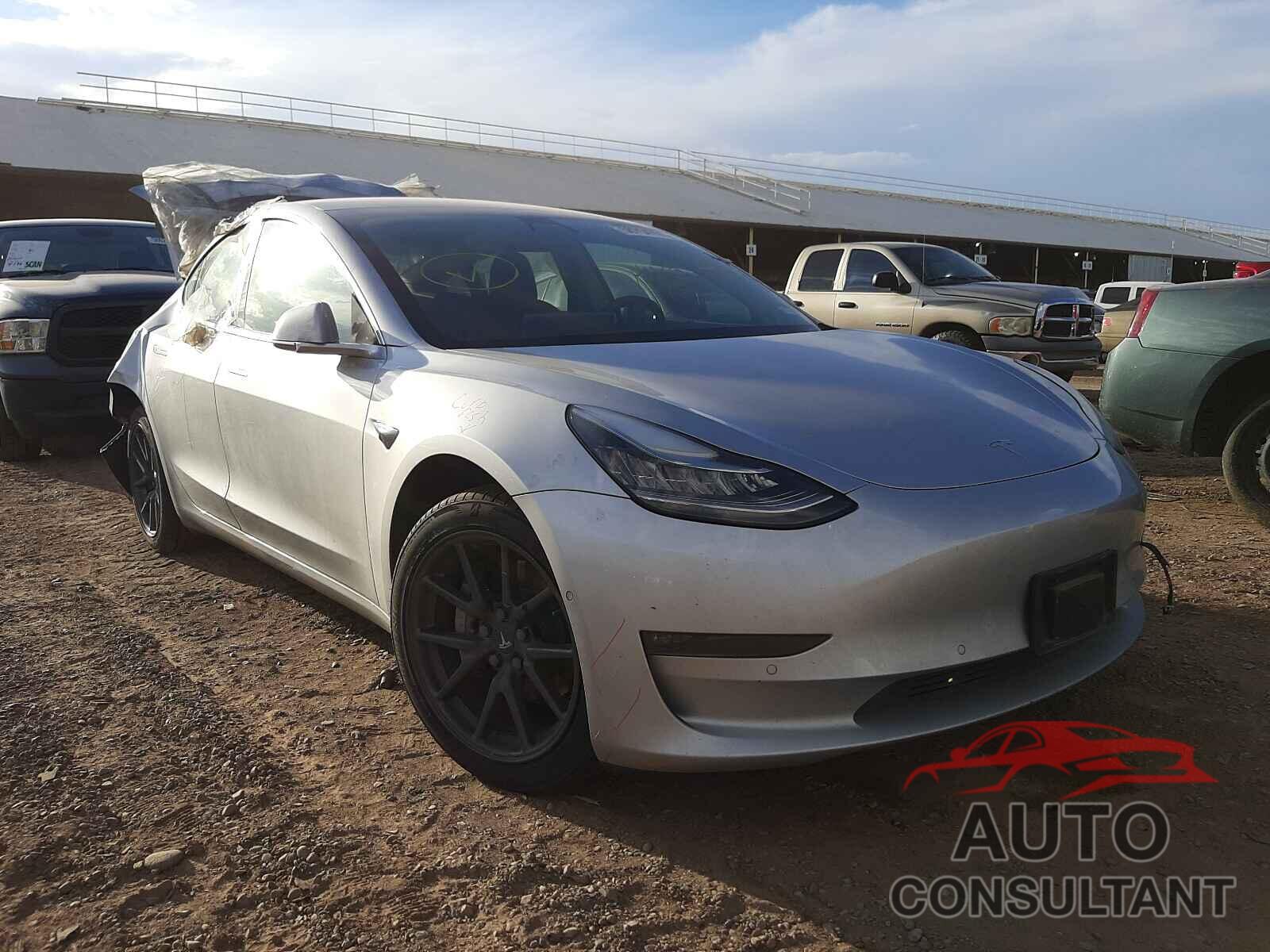 TESLA MODEL 3 2018 - 5YJ3E1EA3JF035379